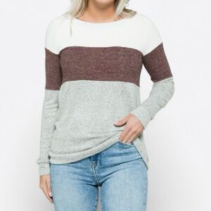 Pink Clover Women's Tri-Tone Sweater